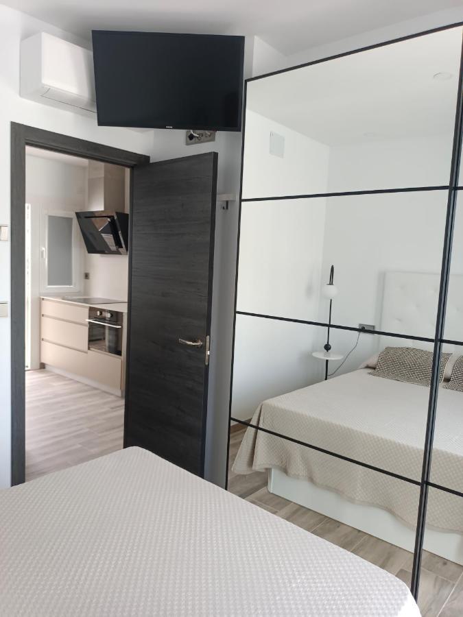 Lebana Plaza Dario Apartment Facinas Bagian luar foto
