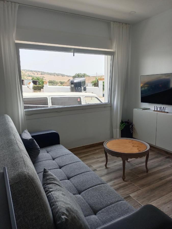Lebana Plaza Dario Apartment Facinas Bagian luar foto